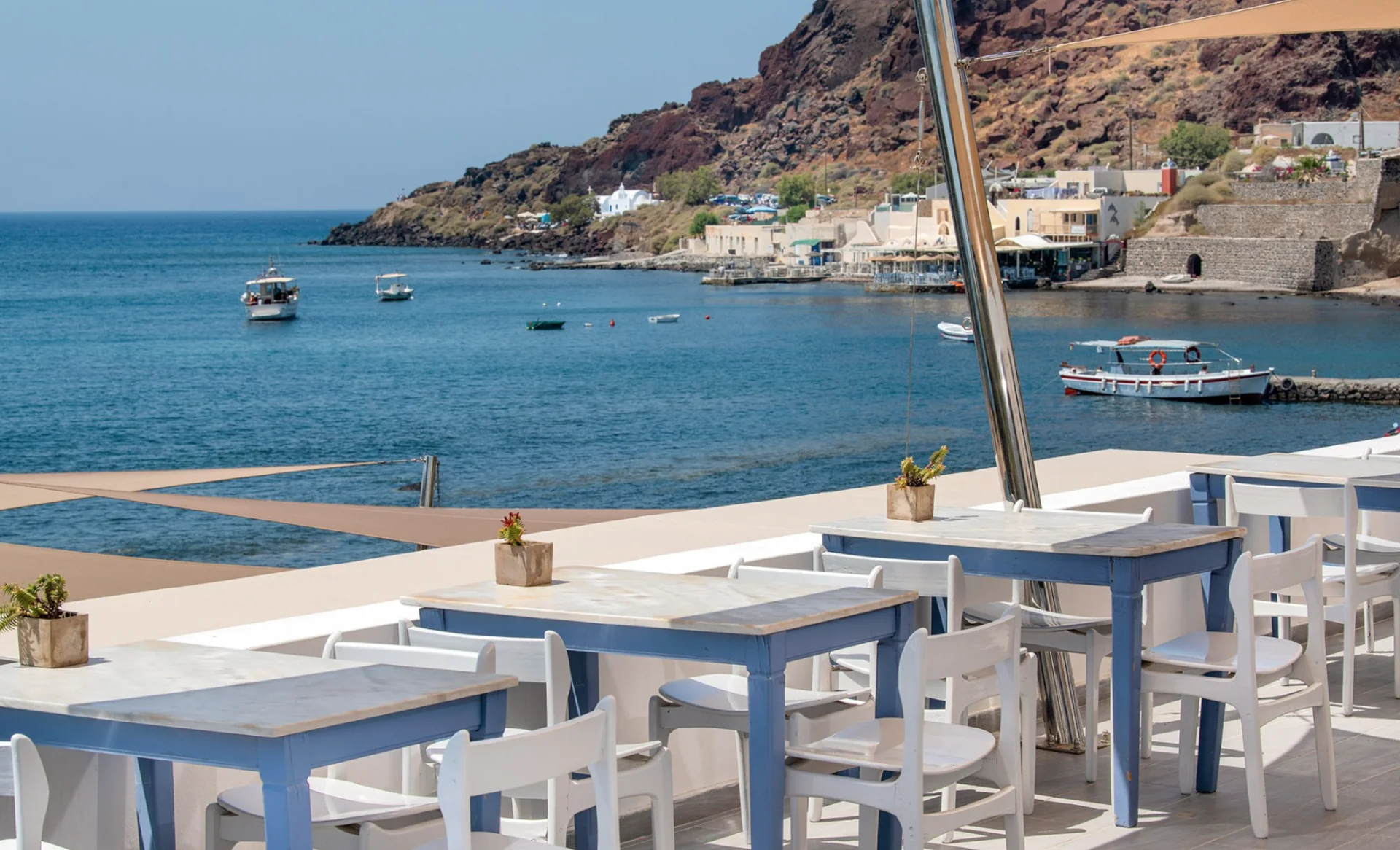 Vacaciones de yoga en Santorini