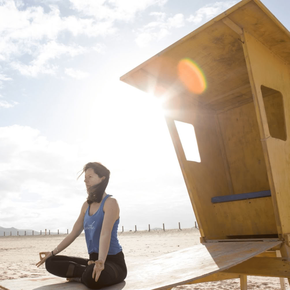 Explora la conexión: retiro de yoga y meditación