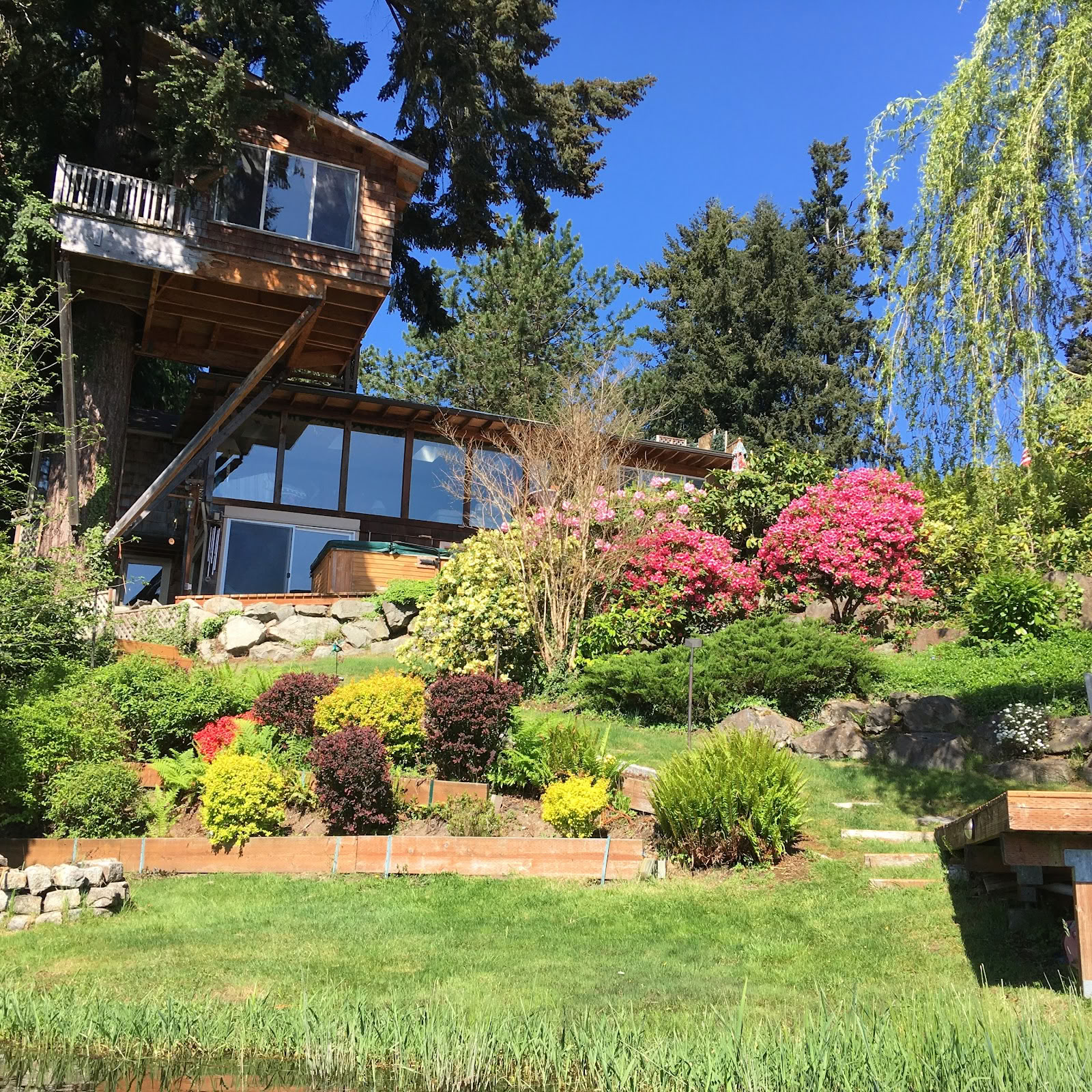 Cottage Lake Bed and Breakfast