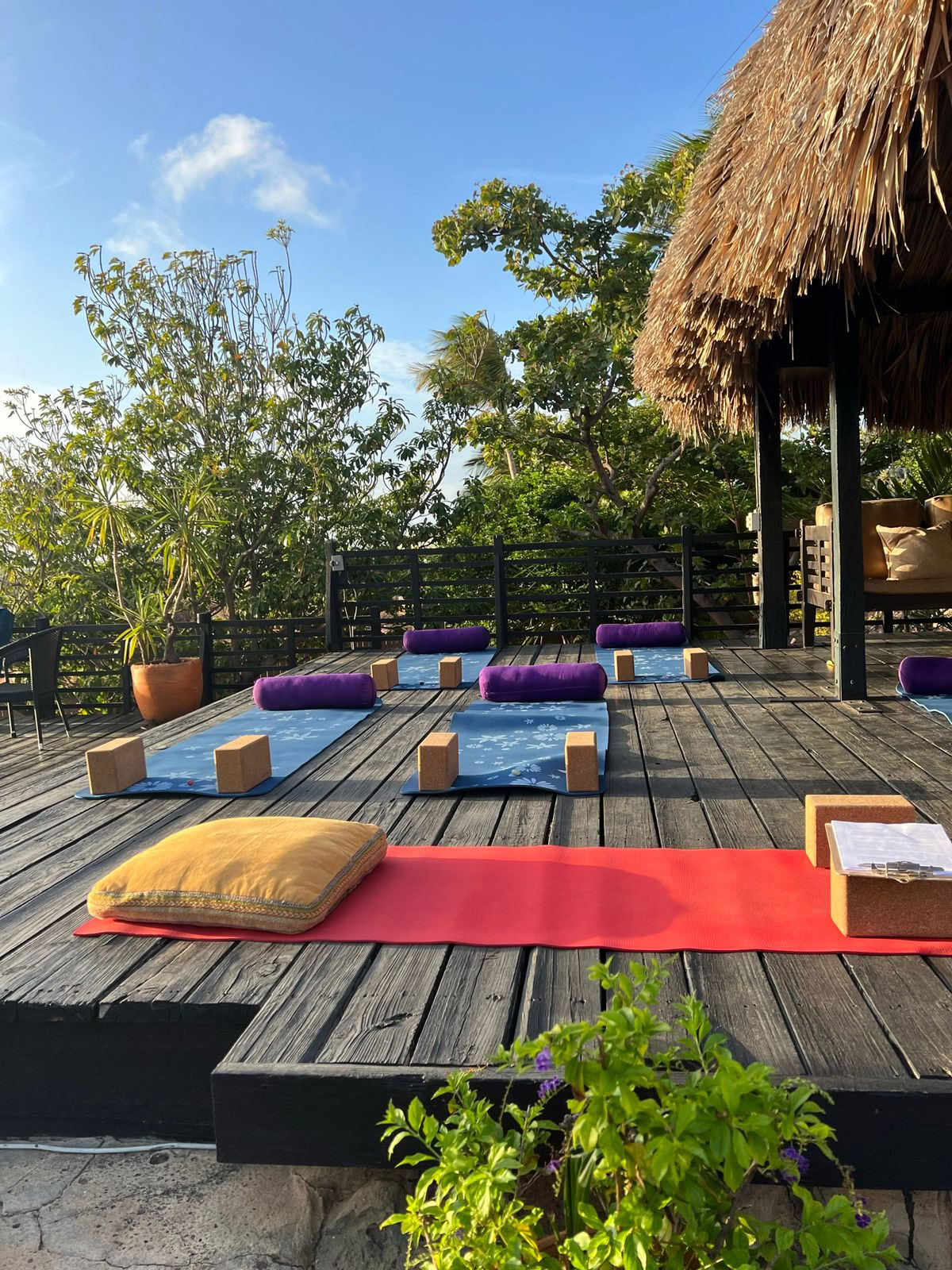 Retiros by BlueSpace Studio Aruba