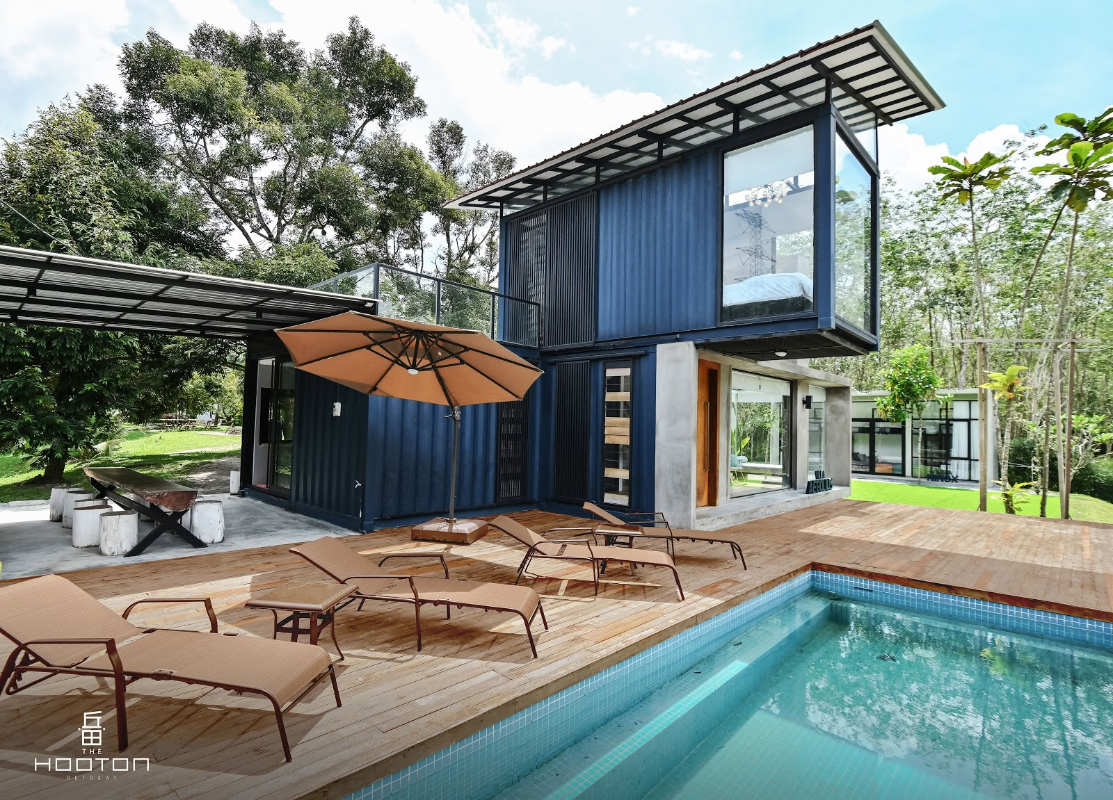 The Hooton Retiro