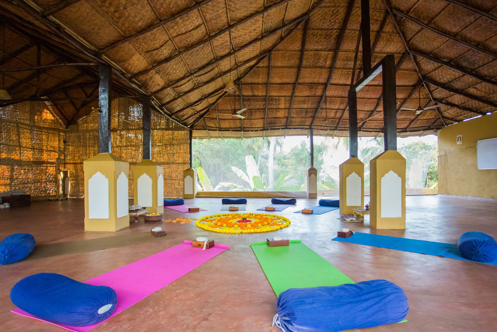 Devarya Retiro