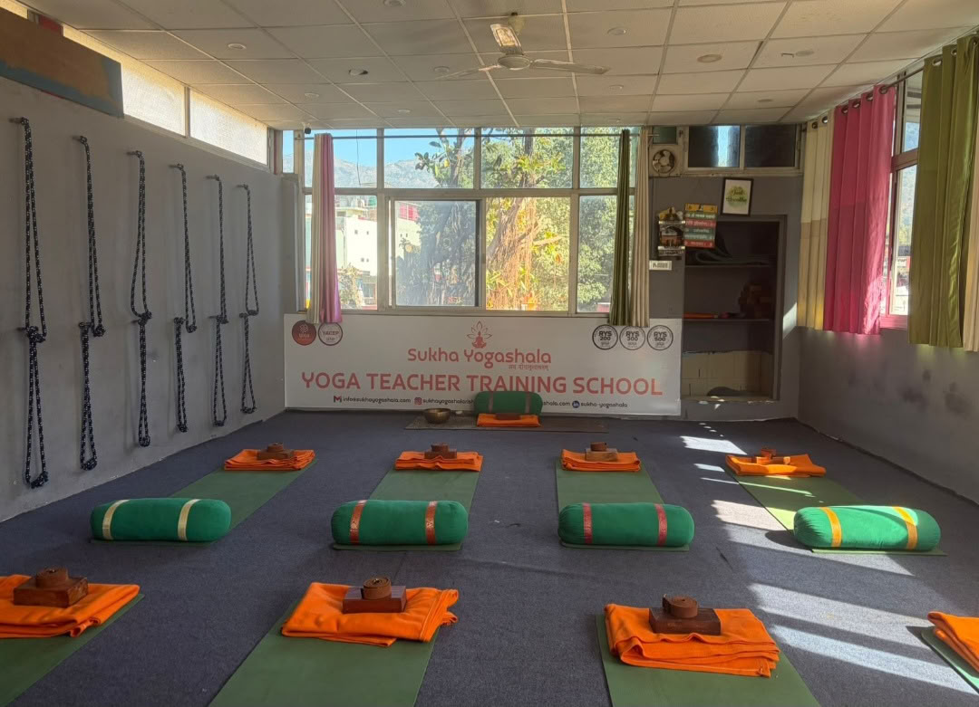 Sukha Yogashala | Formación de Profesores de Yoga en Rishikesh