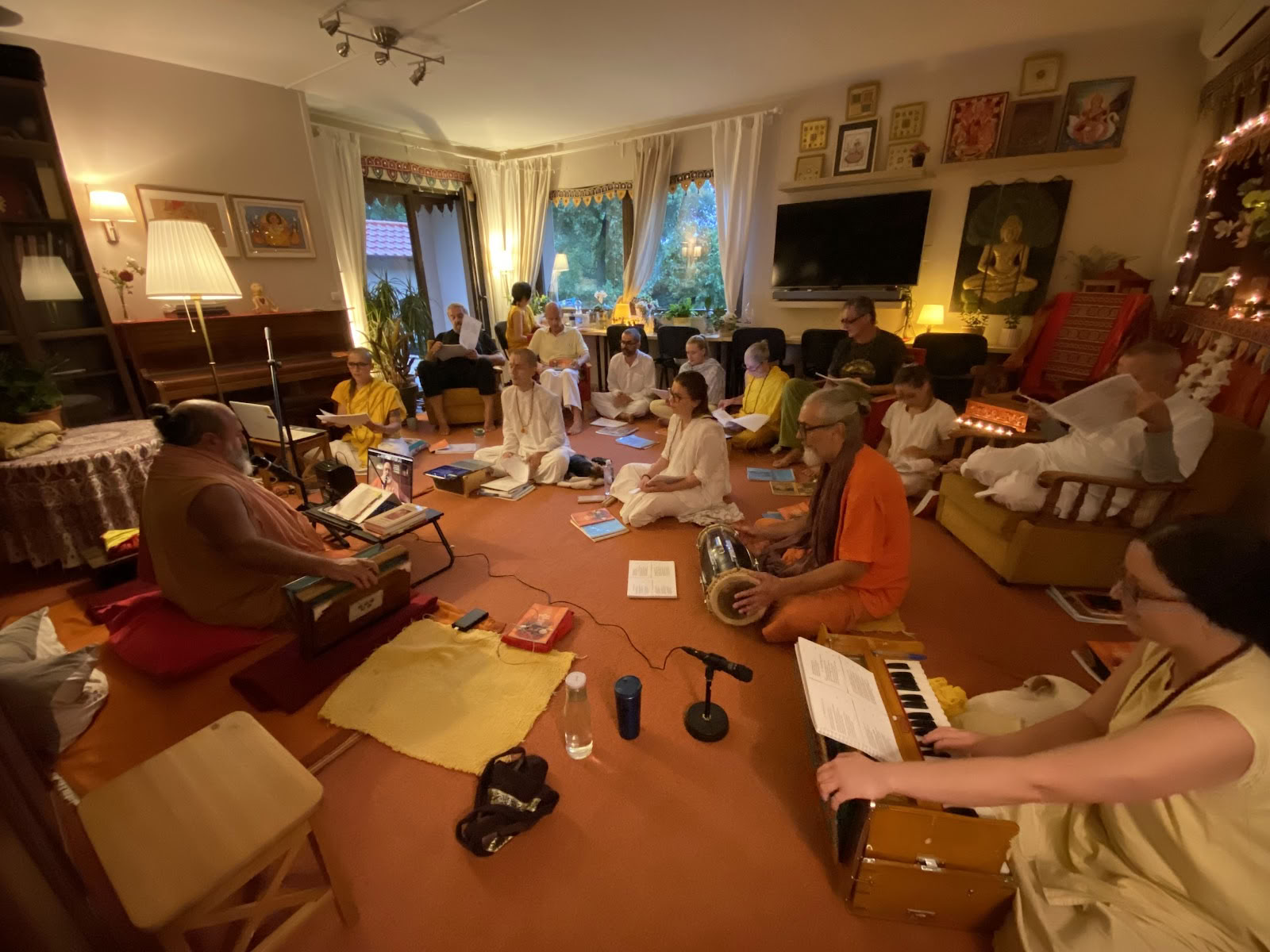 Sadhanalaya Ashram y Abhinavagupta Dham
