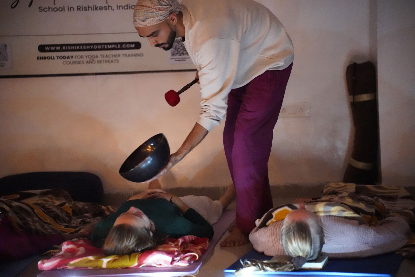 Kaivalyam Yoga School - Formación de Profesores de Yoga en Rishikesh
