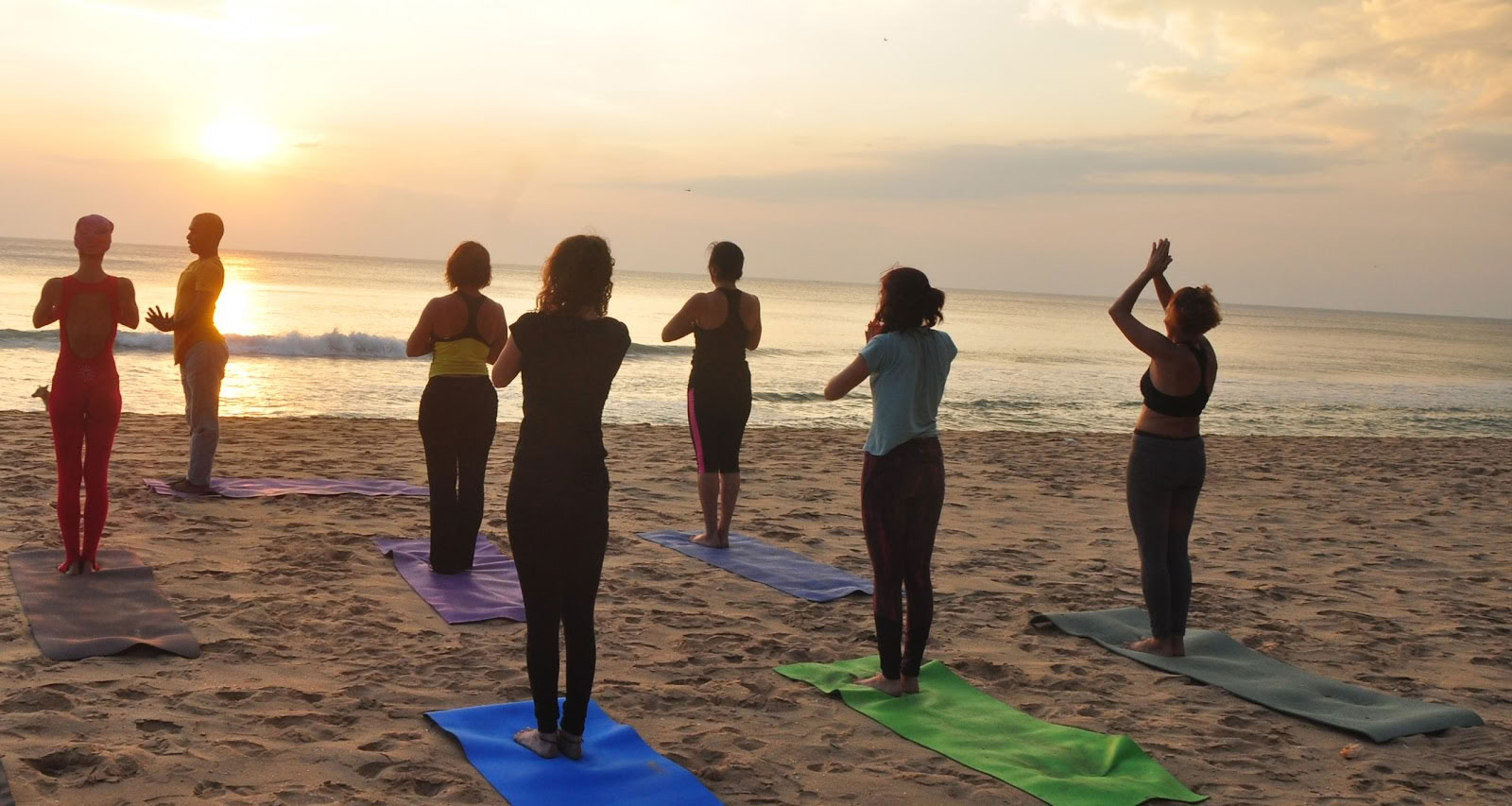 Kerala Yogashala - La Mejor Escuela de Yoga en Kerala