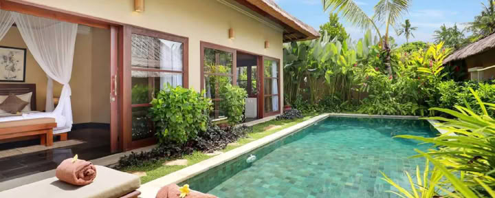 Villa con piscina de dos dormitorios