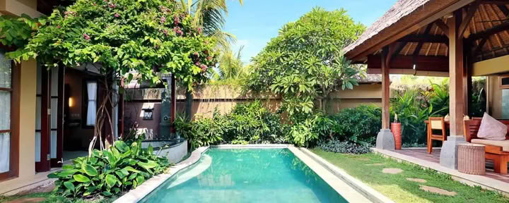 Villa Real con Piscina de Una Habitación
