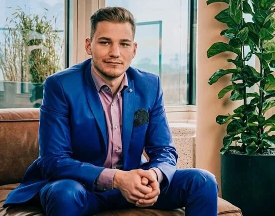 Oliver Glozik